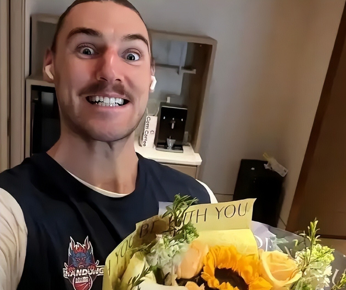 山东男篮紧急引进斯蒂尔应对山西大战