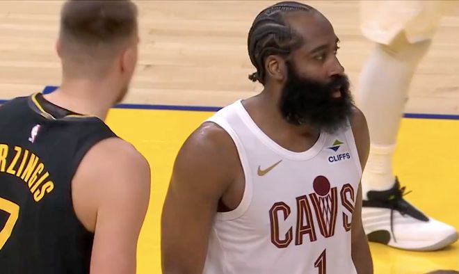 哈登高效输出助骑士力克勇士 提前锁定季后赛席