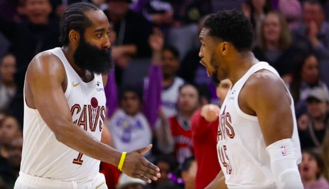 哈登高效输出助骑士力克勇士 提前锁定季后赛席