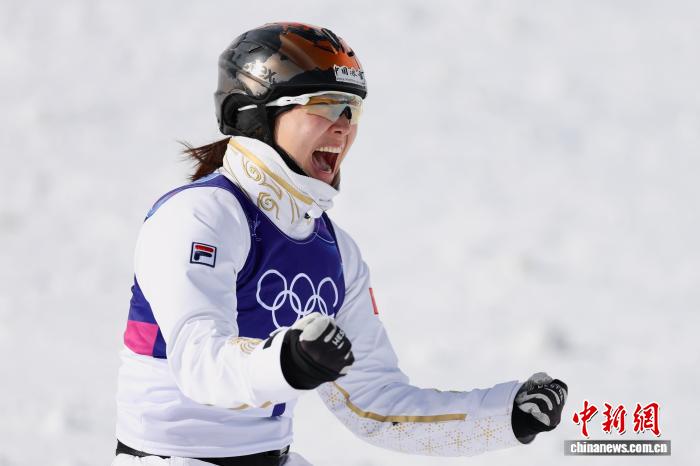 米兰冬奥会中国军团双金闪耀历史性突破