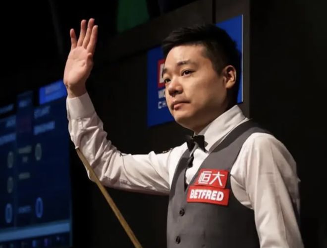 斯诺克世锦赛赵心童丁俊晖对决引期待 中国军团