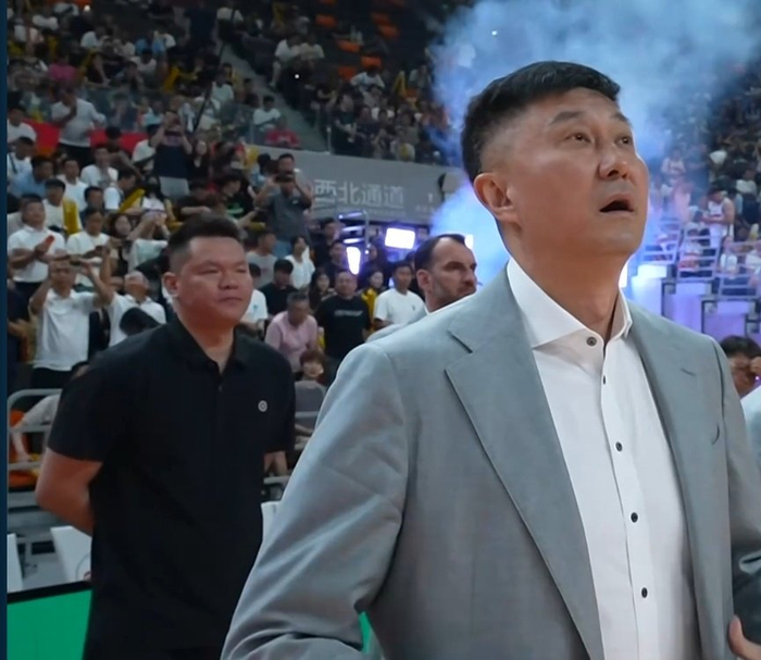 广东男篮备战德比战：阵容调整引关注 三分命中